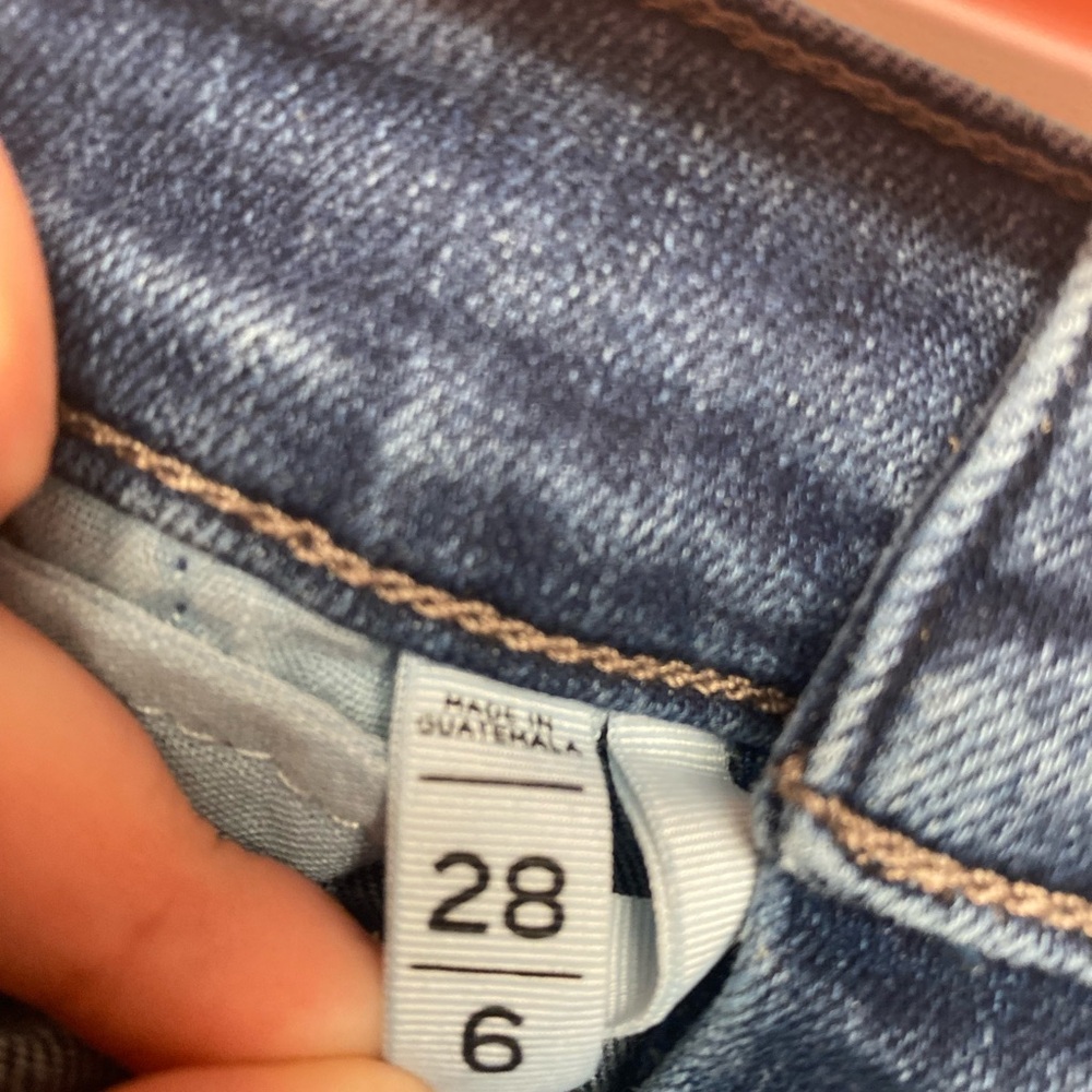 LOFT Bootcut Jeans | Women’s Size 6 (28”) | Dark Wash Denim - Picture 3 of 4